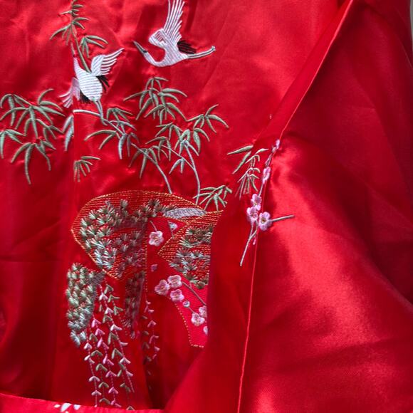 Vintage Red Satin Kimono Robe Embroidered Cranes Fans Floral Belted Long Gown - Picture 10 of 14